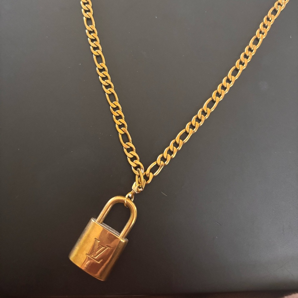 Gold Chain Necklace with Padlock Pendant